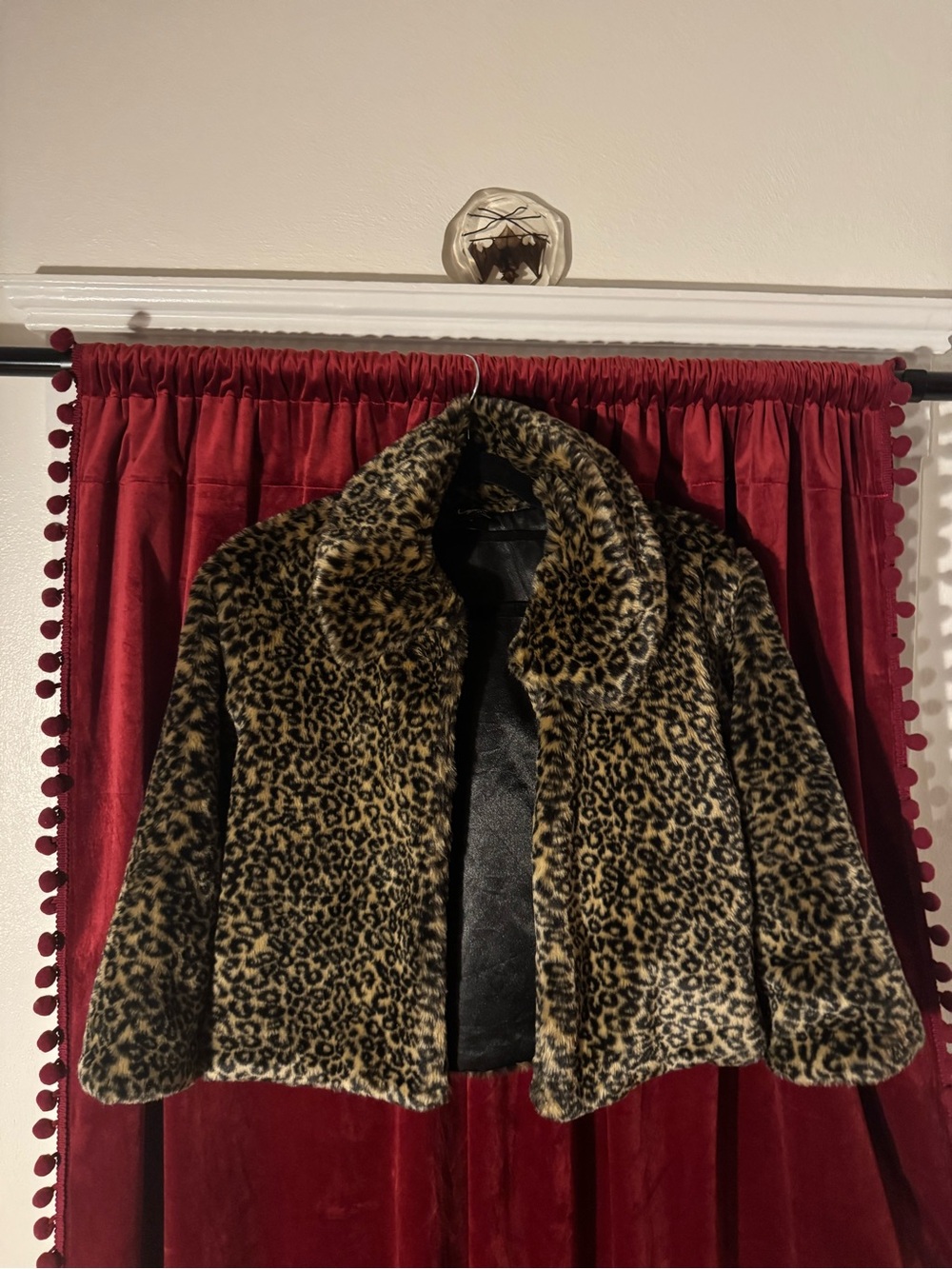 Y2k VTG Leopard Print Faux Fur Cropped Jacket - Women